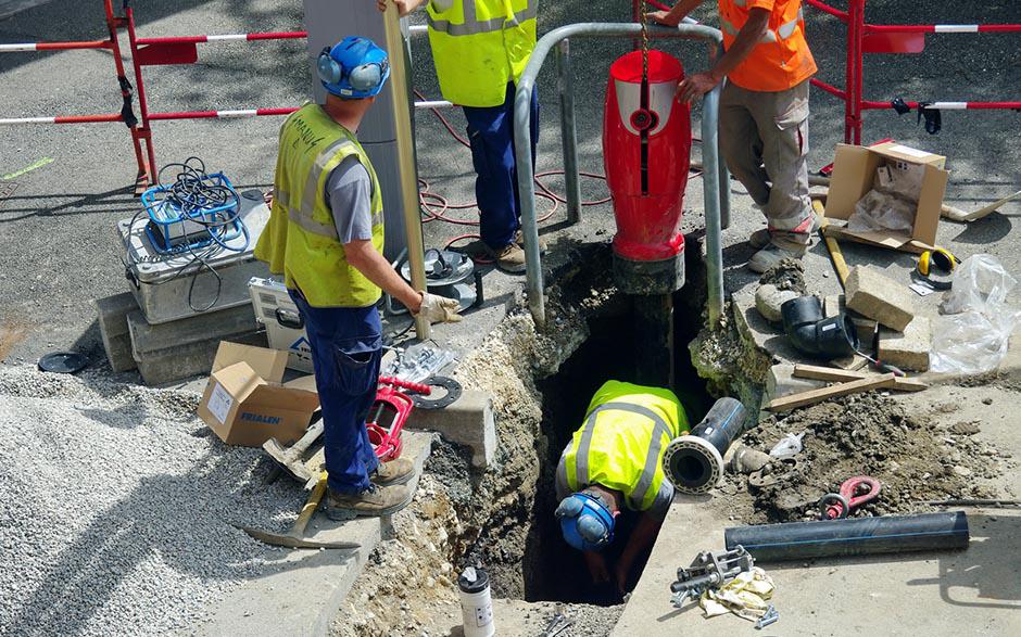 comment déboucher des toilettes Augers-en-Brie